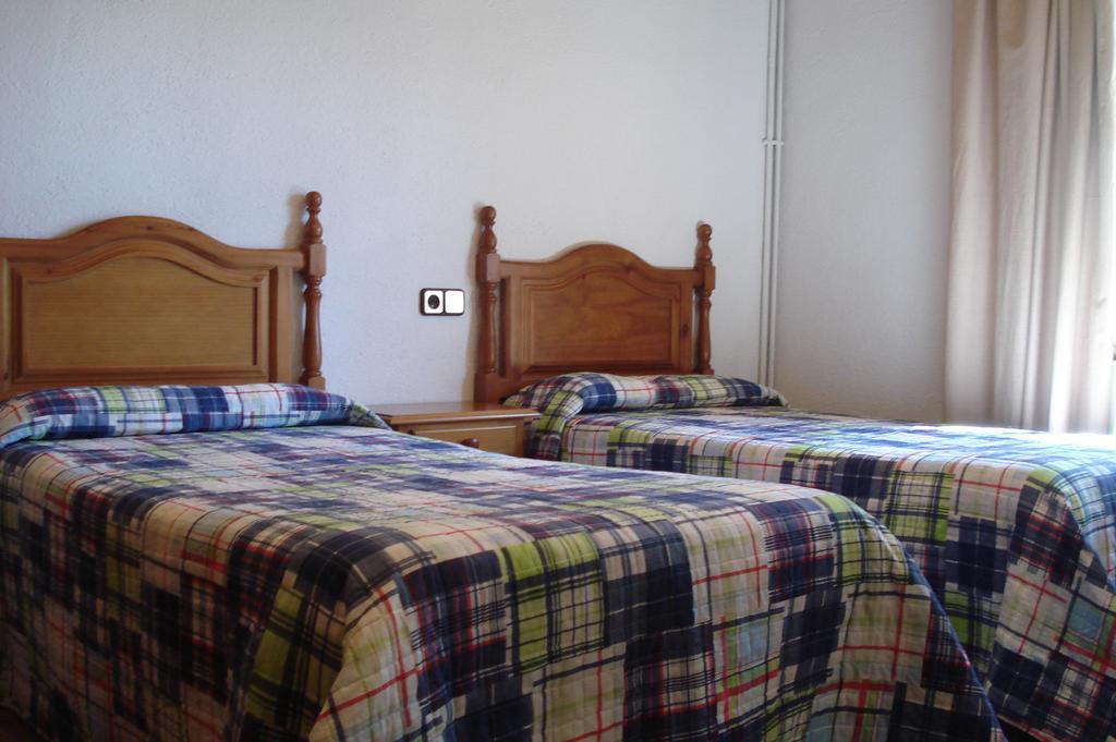 Apartaments Pont Romanic Espot Zimmer foto
